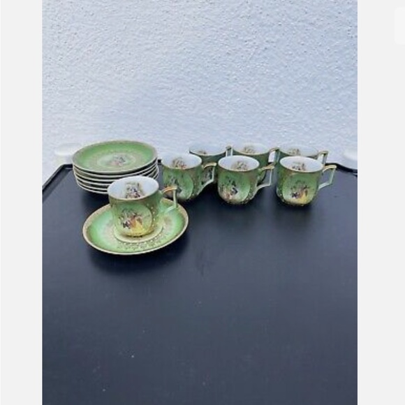 Demi tasse cup and saucer . Courting couples - Picture 4 of 4